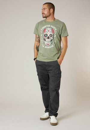 CRANEO - T-shirt imprimé - eucalyptus