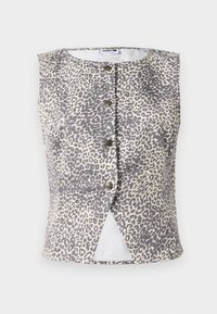 Top sem mangas com um padrão de leopardo cinza e bege, com cinco botões na frente e uma bainha em forma de V. Feito de tecido leve.