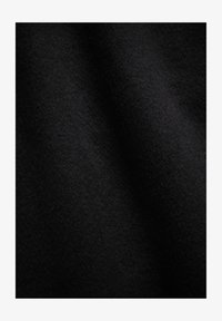Επιλέχθηκε, black