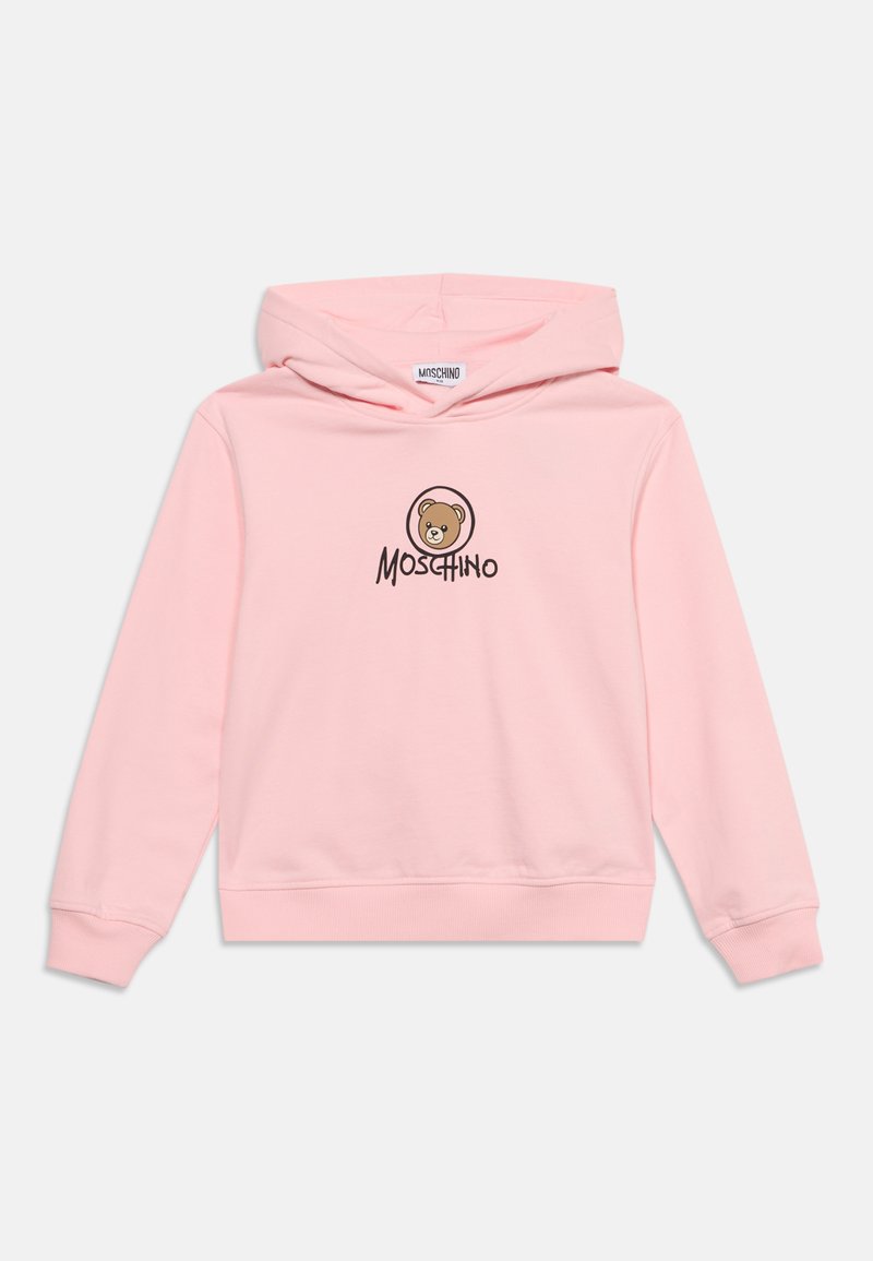 Sweat à capuche rose clair à manches longues avec logo ours Moschino et texte centré sur la poitrine, poignets côtelés et capuche.