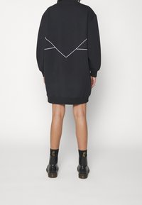 adidas Originals Vardagsklänning - black