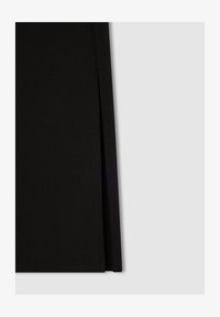 Non selezionato, nero