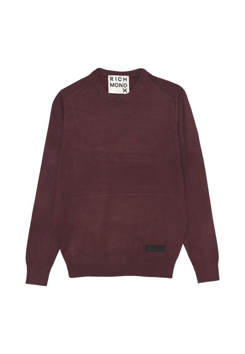 Maglione bordeaux con collo rotondo, maniche lunghe, polsini e fondo a coste. Presenta un'etichetta nera nella parte inferiore con il nome del marchio.