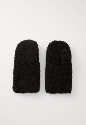 Une paire de moufles noires duveteuses, l'une montrant l'avant et l'autre montrant l'arrière avec le pouce, posées à plat sur un fond blanc.