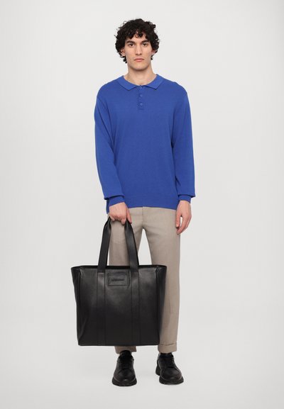 Emporio Armani UNISEX - Velika torba - black beauty