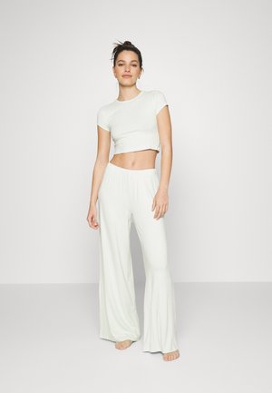 SLEEVE CROP TOP WIDE LEG - Pyjamas - mint/ambrosia