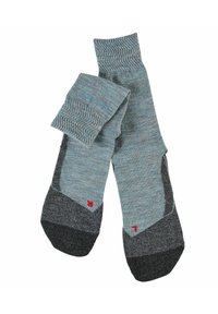 Szare i niebieskie skarpetki z prążkowanym ściągaczem, wzmocnionym czubkiem i piętą w ciemniejszym odcieniu szarości oraz małym czerwonym logo po boku.