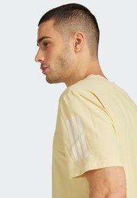 adidas Performance OTR B  - T-shirt de sport - powder yellow