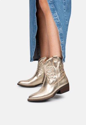 Botines camperos - gold-coloured