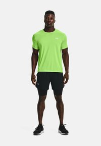 Under Armour Korte sportsbukser - black