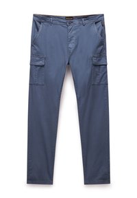 Unselected, stormy weat g y