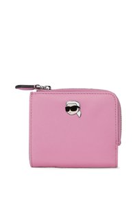 Επιλέχθηκε, cyclamen