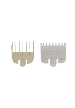 Twee Wahl tondeusekappen, één beige met langere tanden gemarkeerd als 3/8 inch, één metallic met kortere tanden gemarkeerd als 1/16 inch, beide gelabeld USA.