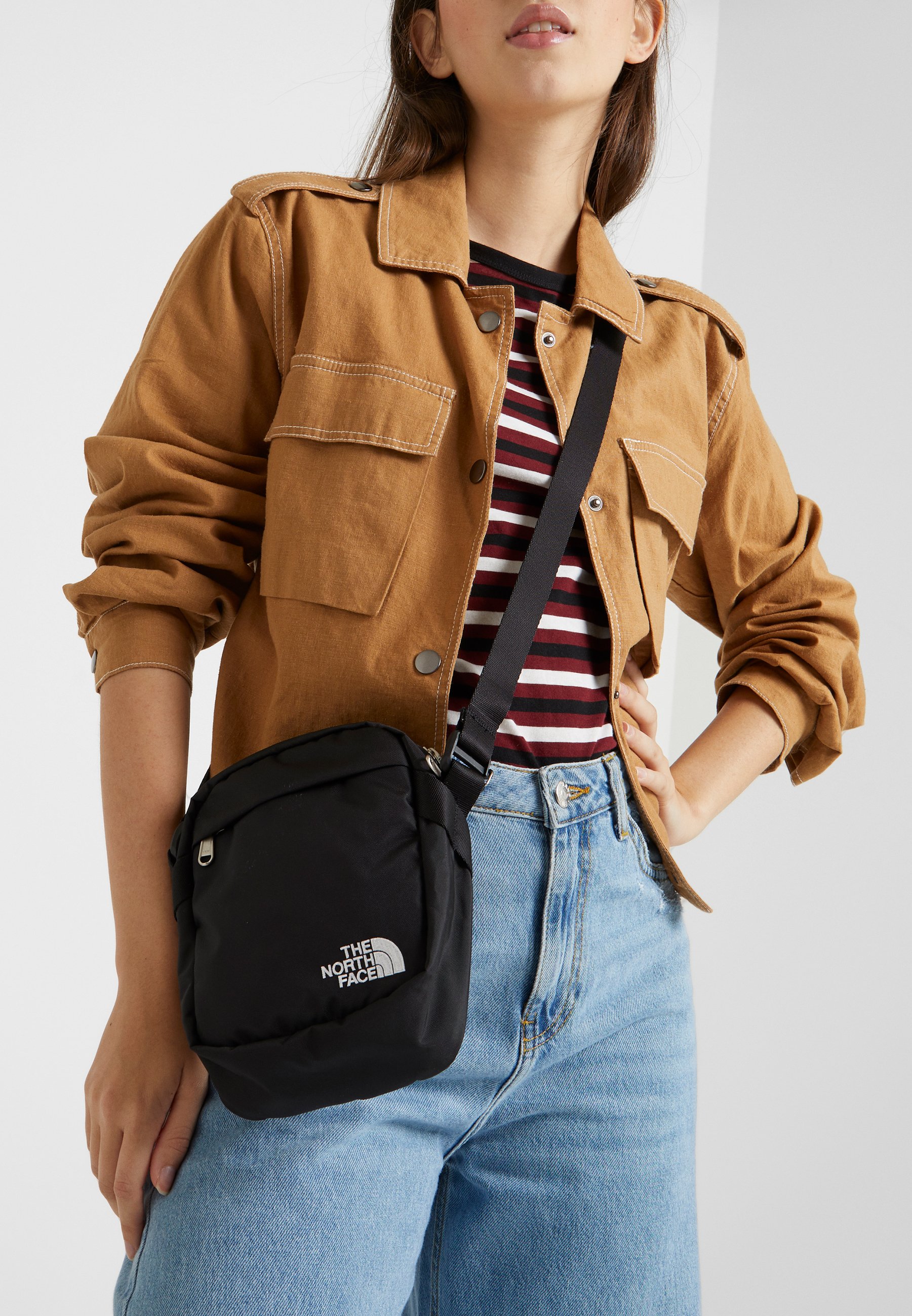 The North Face SHOULDER BAG Skulderveske blackwhite The North Face SHOULDER BAG Skulderveske blackwhite