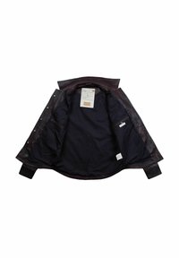 Barna bőrkabát fekete béléssel, hangsúlyos gallérral, patenttal lezárható gombokkal és belső zsebekkel. Látható ápolási cimke.