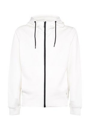 Biała bluza z kapturem na zamek z czarnym zamkiem i czarnymi troczkami, długie rękawy i widoczna przednia prawa kieszeń.