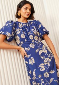 Friends Like These REGULAR FIT - PUFF SLEEVE MIDI - Freizeitkleid - blue