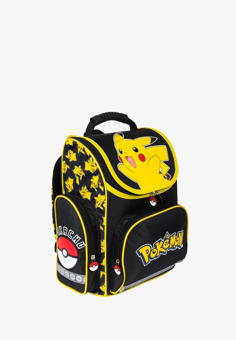Schwarzer Rucksack mit gelbem Pikachu-Design, mehreren Taschen und leuchtend gelben Akzenten. Aus strapazierfähigem Material mit strukturiertem Griff.