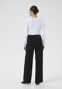 Kaffe Flared Jeans - black deep
