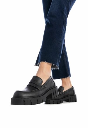 Refresh Zapatos sin cordones - black