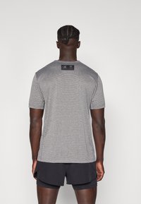 Champion CREWNECK TRAIN SMALL LOGO - Basic póló - anthrazite