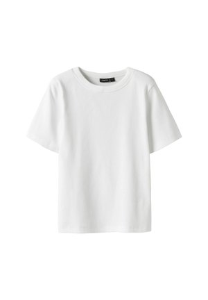 Schlichtes weißes kurzärmeliges geripptes Baumwoll-T-Shirt mit Rundhalsausschnitt und schwarzem Kleideretikett innen am Kragen.