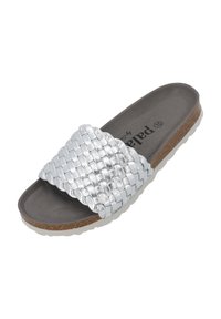 Geweven zilveren slide-sandalen met een gestructureerde bovenkant, grijze voetbed, kurken tussenzool en witte rubberen buitenzool.
