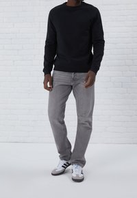 Pier One Sweatshirt - black