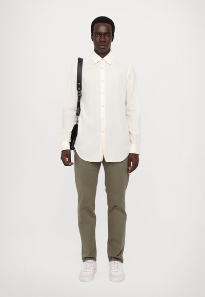 Pal Zileri CAMICIA - Svečana košulja - white