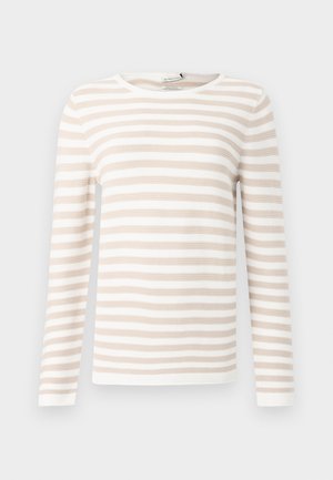 Beež ja valge triibuline pikkade varrukatega särk, valmistatud tekstuurilisest kangast, ümarate kaeluste ja sirge allääriga.