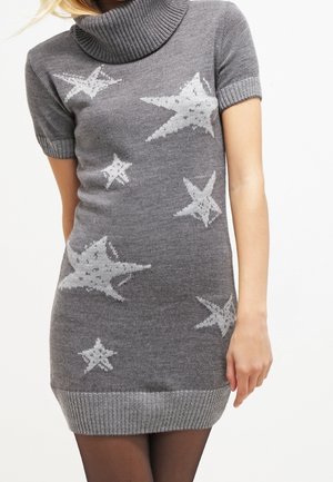 Stickad klänning - grey