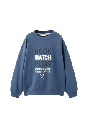 Sweat-shirt bleu avec le texte « HOOK WATCH RELEASE JACKFISH FISHING HERITAGE DIVISION » et deux rames de pêche croisées en dessous du texte.