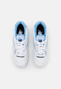 New Balance 550 UNISEX - Sapatilhas - white