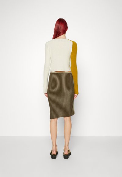 ECKHAUS LATTA FLUTED SKIRT - Puzdrová sukňa - lichen