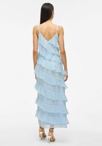 VILA TRÄGER - Robe de cocktail - cashmere blue