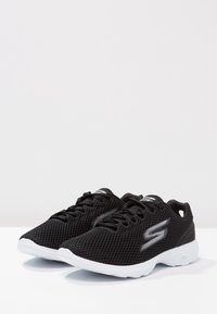 Skechers Performance Treenikenkä - black