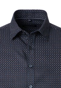 Navy button-up shirt with a small geometric pattern. Cotton fabric, comfort fit, featuring a classic collar and machine-sewn buttons.