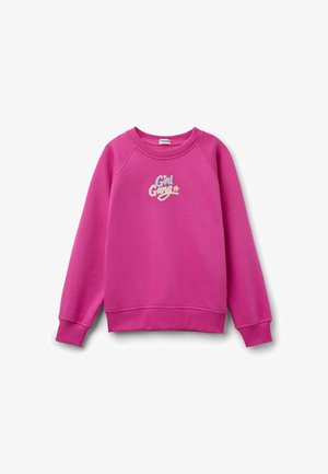 Roze sweatshirt met raglanmouwen, voorzien van een geborduurd "Girl Gang"-slogan in multiculturele draden. Zachte, textuurstof, elastische boorden.