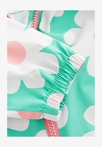 Non selezionato, green