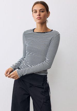 PULL&BEAR, SLIM FIT LONG SLEEVED T-SHIRT - T-SHIRT - T-shirt à manches longues - mottled black