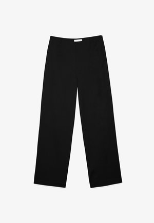 Wide-leg trousers in black fabric, featuring a smooth texture, clean design, and a discreet side zipper for closure.