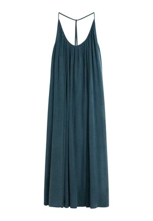 Robe longue sans manches bleu sarcelle foncé avec tissu froncé et fines bretelles formant un dos en T, silhouette ample et fluide.