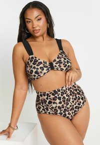 Bikini-set met luipaardmotief, voorzien van een zwart bandontwerp, hoogtemodel broekjes en zacht geweven stof met een gedraaide voorzijde.