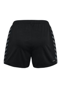 Zwarte sportshorts met een gladde textuur, voorzien van grijze chevron-zijkanten. Elastische tailleband voor een comfortabele pasvorm.