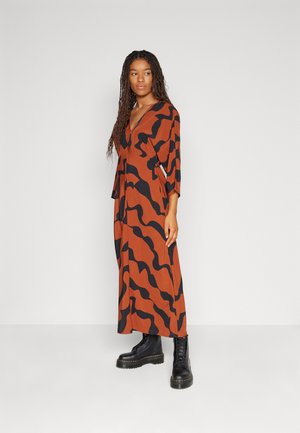 Vero Moda VMBARA 2/4 V-NECK DRESS - Φόρεμα ημέρας - black