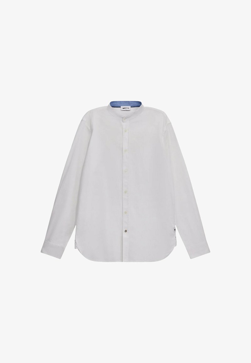 Camicia bianca a maniche lunghe con colletto alla band, chiusura frontale con bottoni e colletto interno blu. Presenta un orlo curvo e una texture sottile.