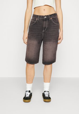 NICOLA - Short en jean - brown