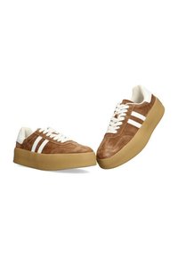 Luna Collection LUY STAY - Zapatillas - camel