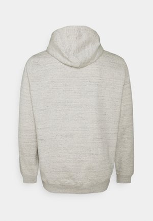 Sweat-shirt à capuche gris clair, en tissu texturé avec un motif moucheté. Il présente des manches longues et une coupe décontractée.