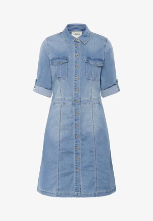 Helles blaues Denimkleid mit Kragen, durchgehender Knopfleiste, zwei Brusttaschen und hochgerollten Ärmeln. Es hat ein tailliertes Oberteil und einen ausgestellten Rock.